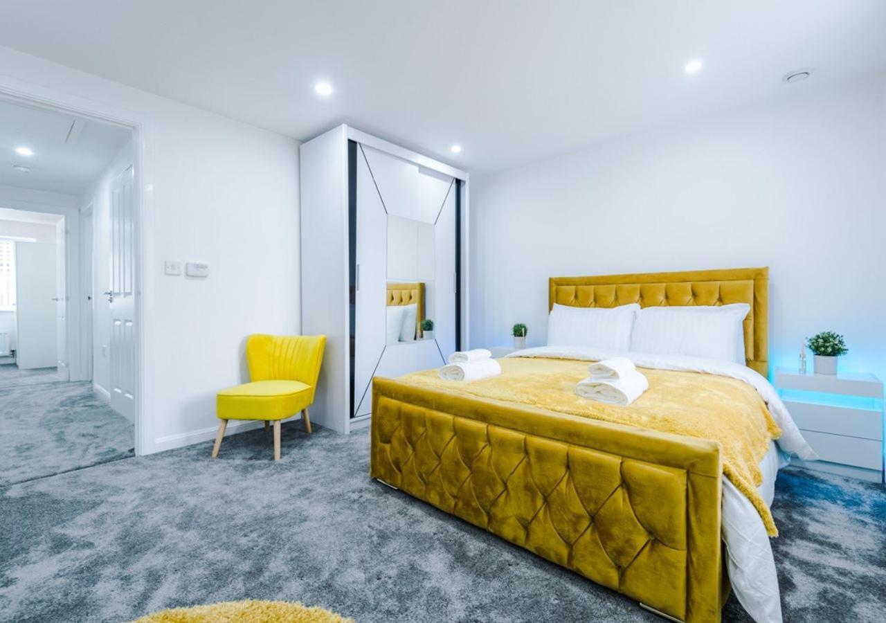 Luxury 3 Bedroom House Close To Manchester Center ภายนอก รูปภาพ